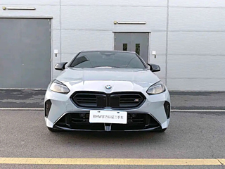 BMW M235L  2025