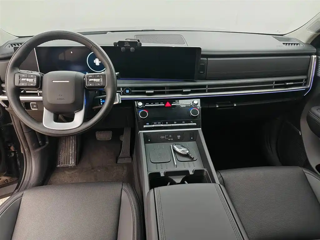 HYUNDAI SANTA FE 2024