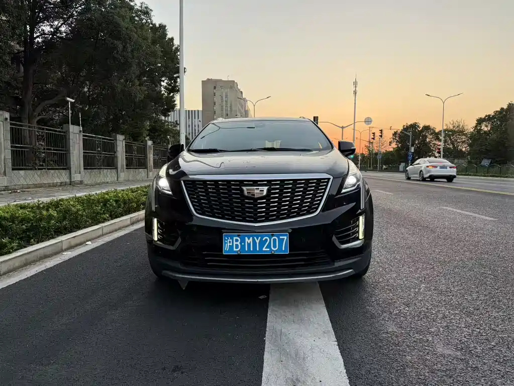 CADILLAC XT5 2019