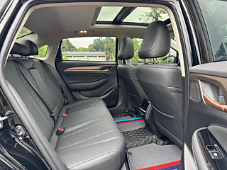 TRUMPCHI GA6  2019 YEAR 270T AUTOMATIC PREMIUM EDITION 2019