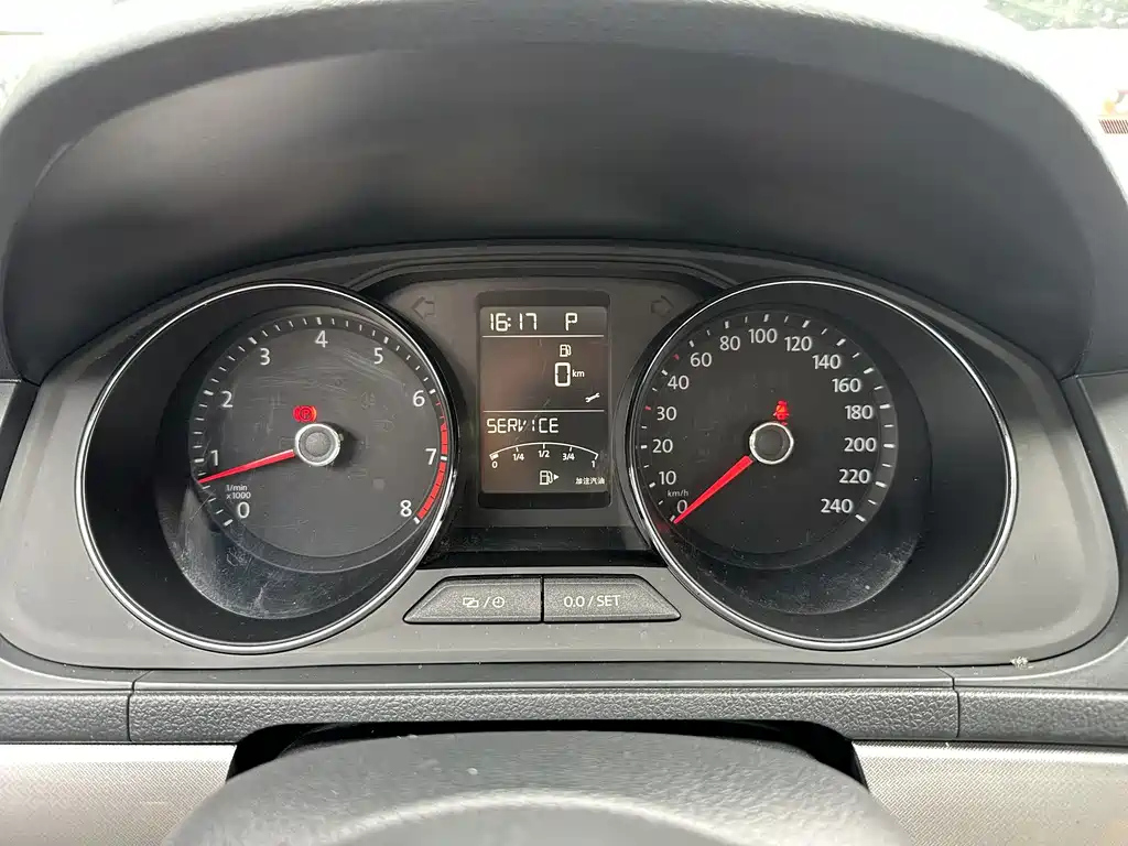 VOLKSWAGEN LAVIDA 2018