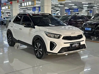 KIA VENUE  2021 YEAR 1.4L CVT YEAR 2021