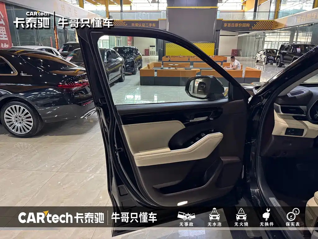 TOYOTA HIGHLANDER 2022