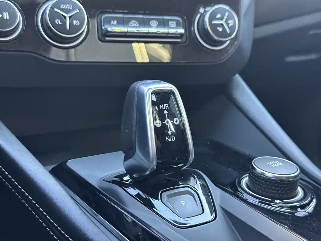 LYNK&CO 02 HATCHBACK 2022