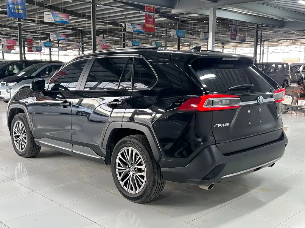 TOYOTA WILDLANDER 2023