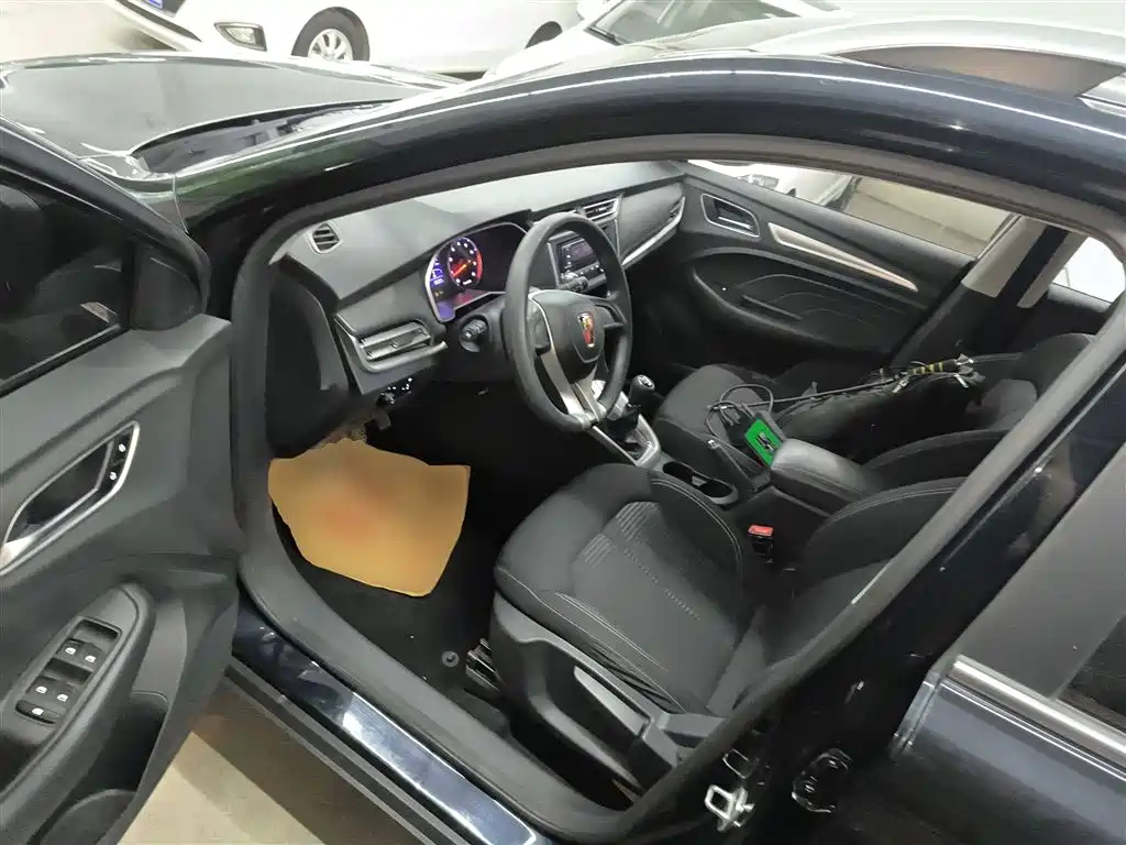 ROEWE RX3 2019