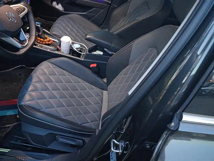 VOLKSWAGEN SAGITAR 2023