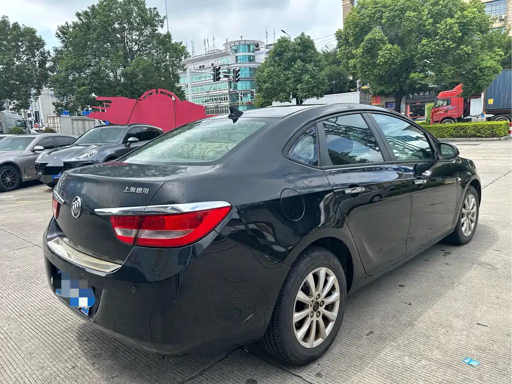 BUICK EXCELLE 2013