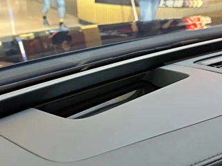 VOLKSWAGEN PASSAT  2025 YEAR PRO 380TSI  EDITION 2025