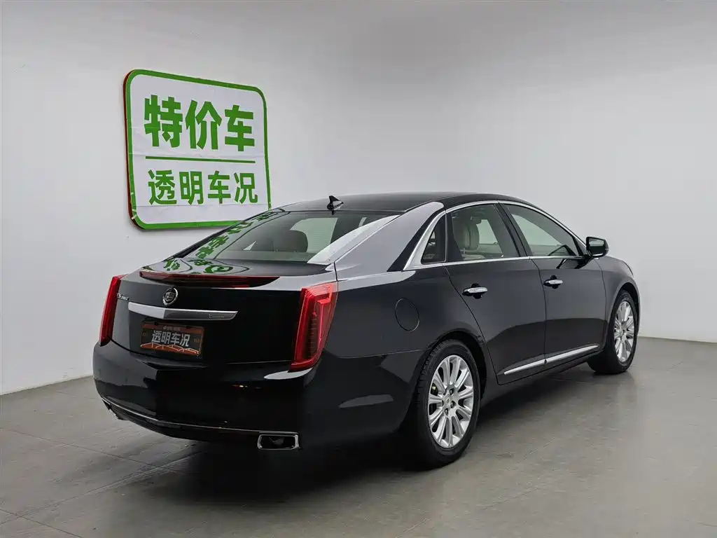 CADILLAC XTS 2013
