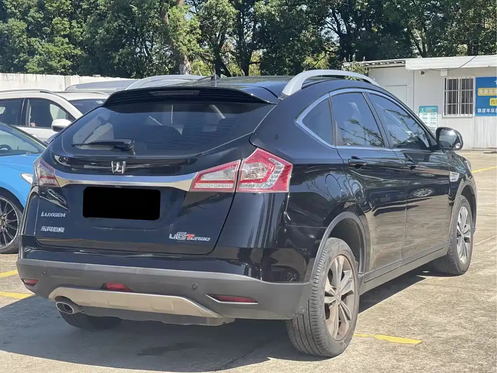 LUXGEN U6 SUV 2014