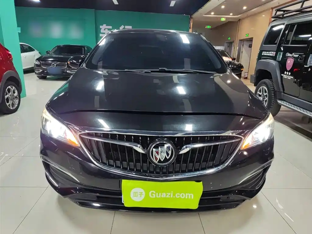 BUICK VERANO 2018