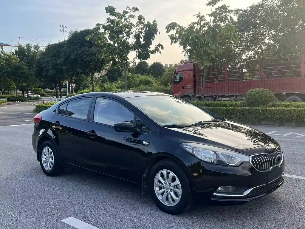 KIA K3 2013