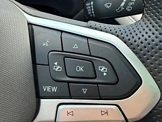 VOLKSWAGEN THARU  2025 YEAR  SHARP 300TSI SHARP  EDITION 2025