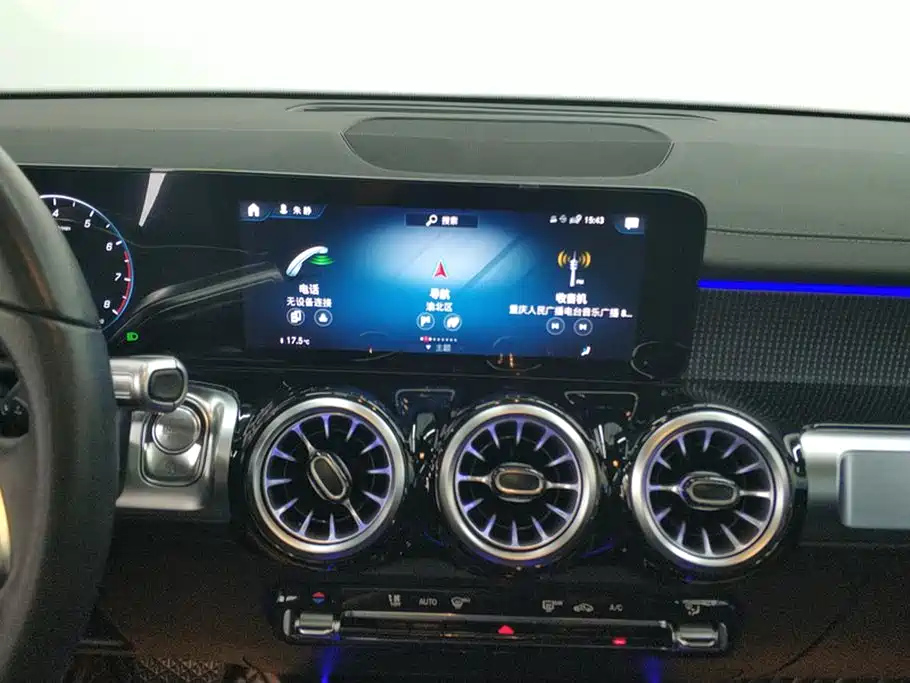 MERCEDES BENZ GLB 2022