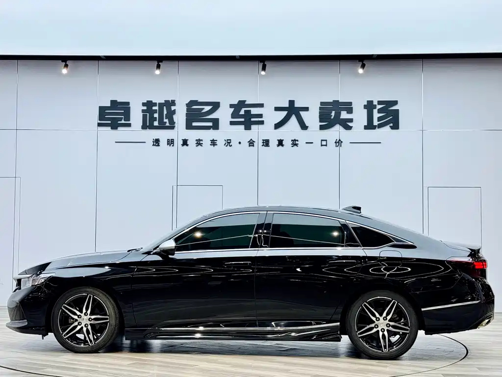 HONDA INSPIRE 2022