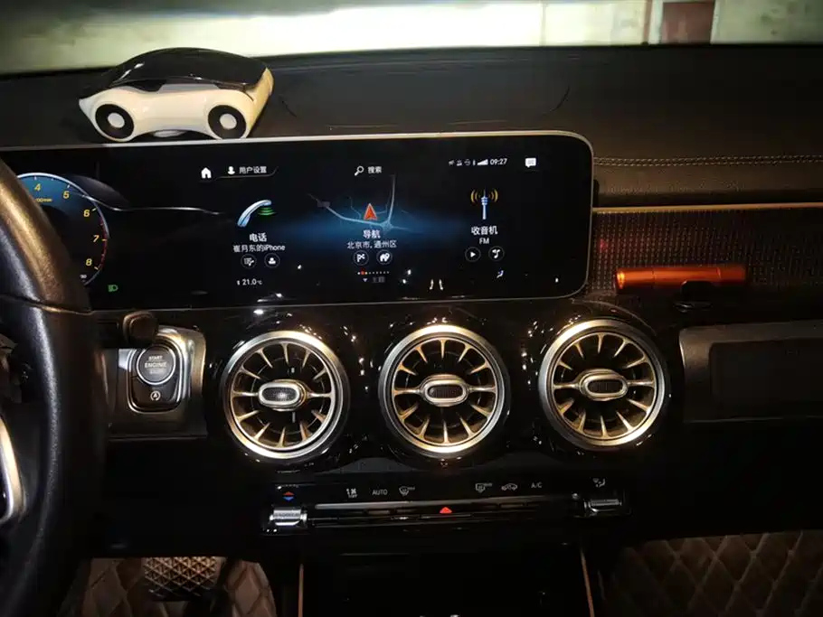 MERCEDES BENZ GLB 2020