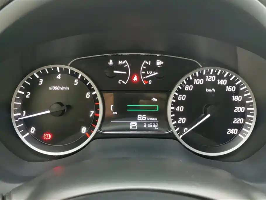 NISSAN SYLPHY 2022