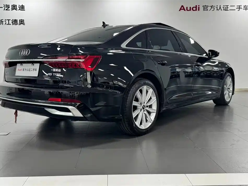AUDI A6L 2024