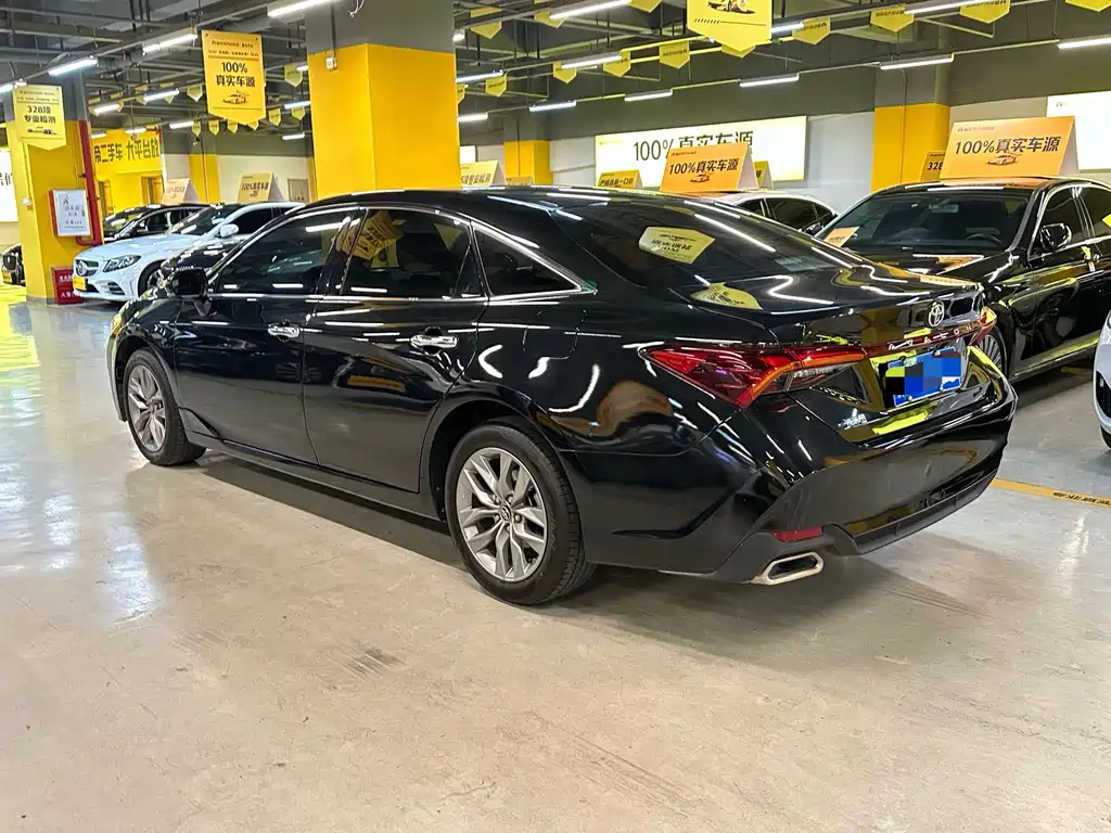 TOYOTA AVALON 2022