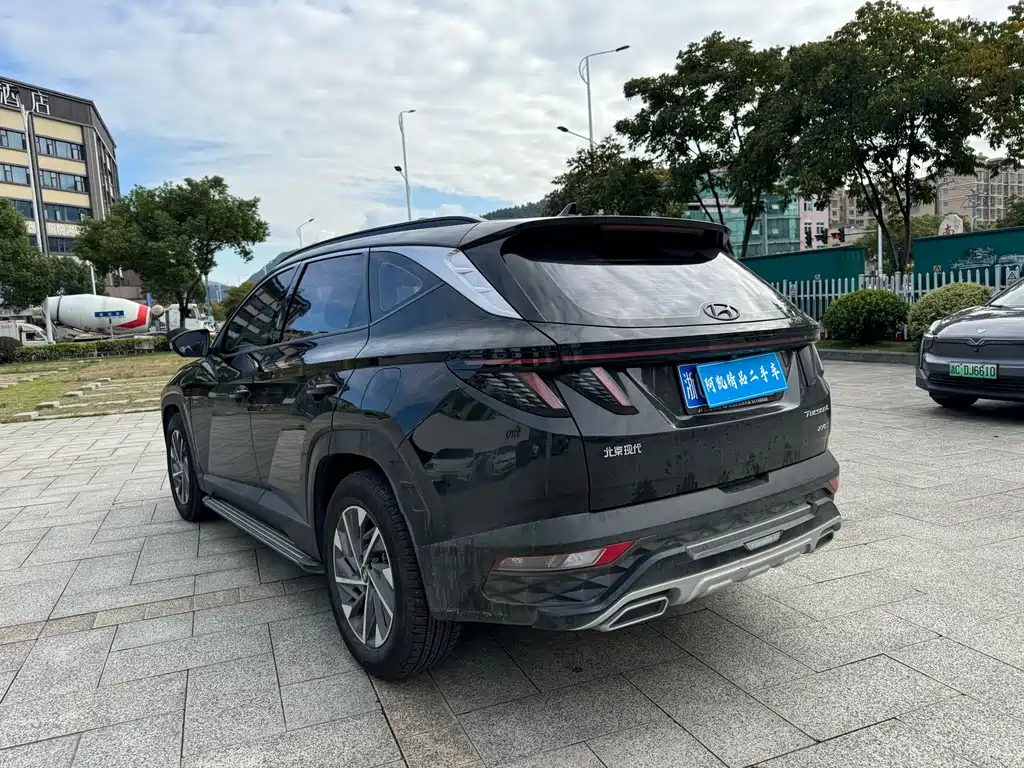 HYUNDAI TUCSON 2023
