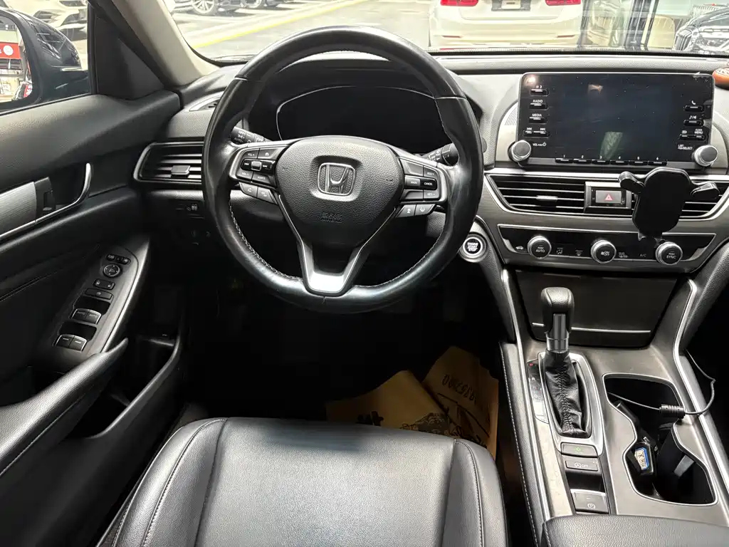HONDA ACCORD 2021