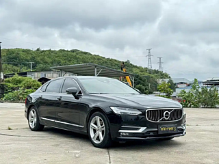 VOLVO S90 2019