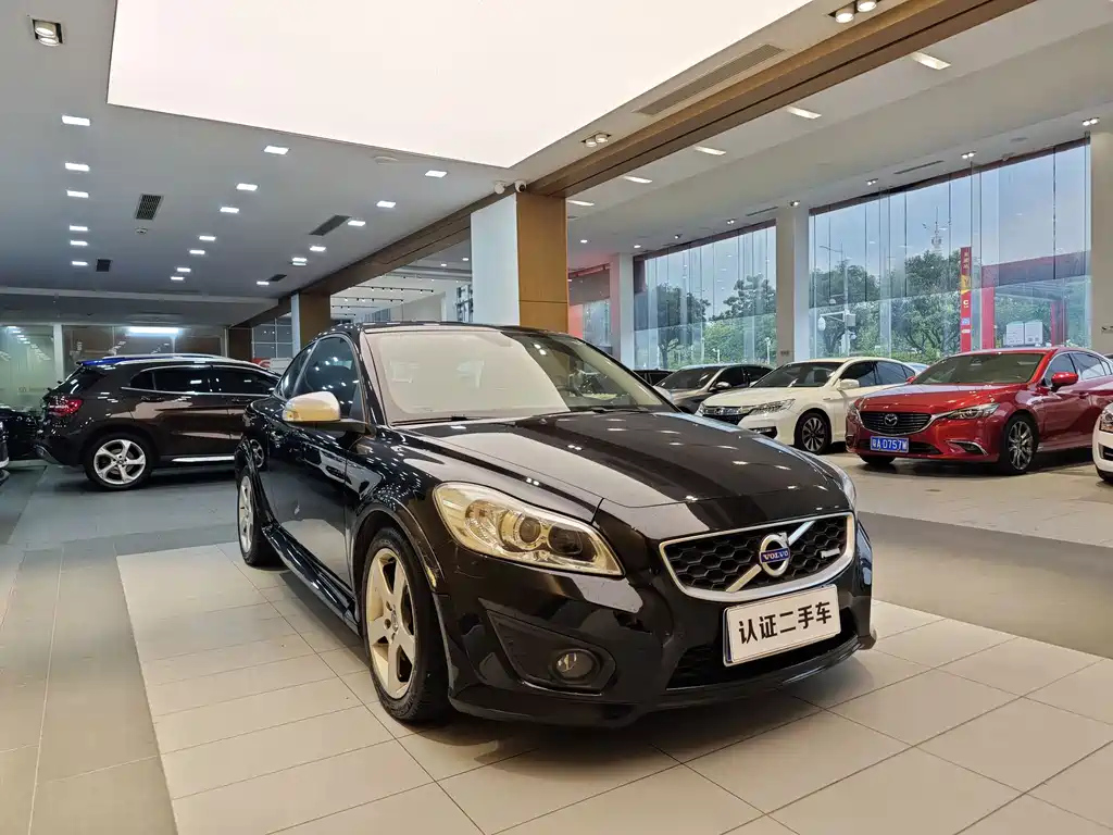 VOLVO C30 2011