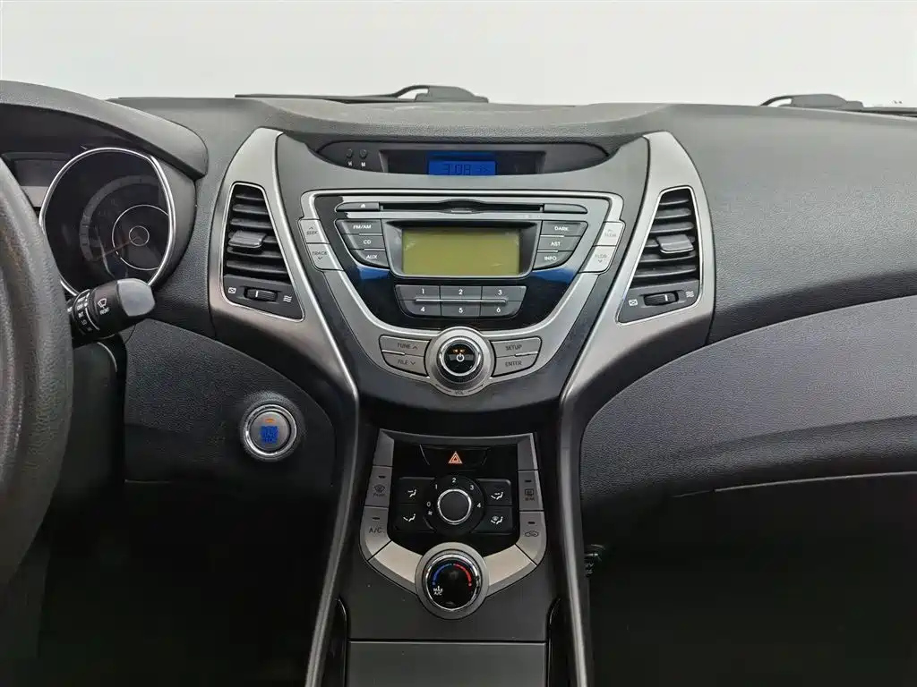 HYUNDAI ELANTRA 2014