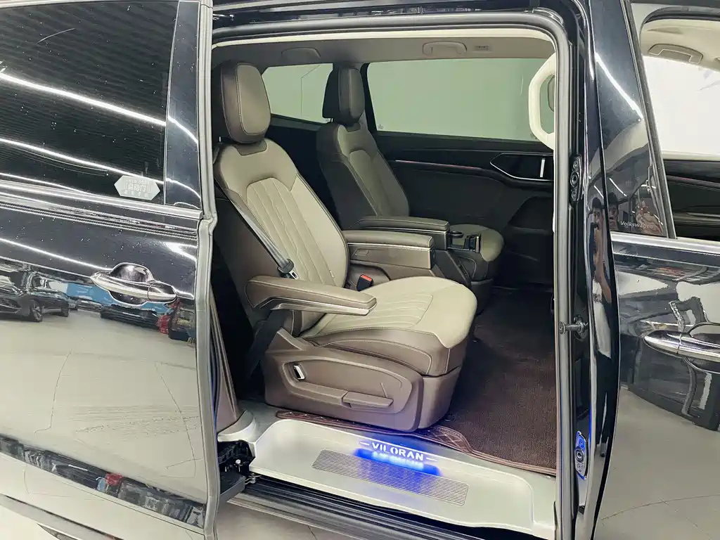 VOLKSWAGEN VILORAN 2024