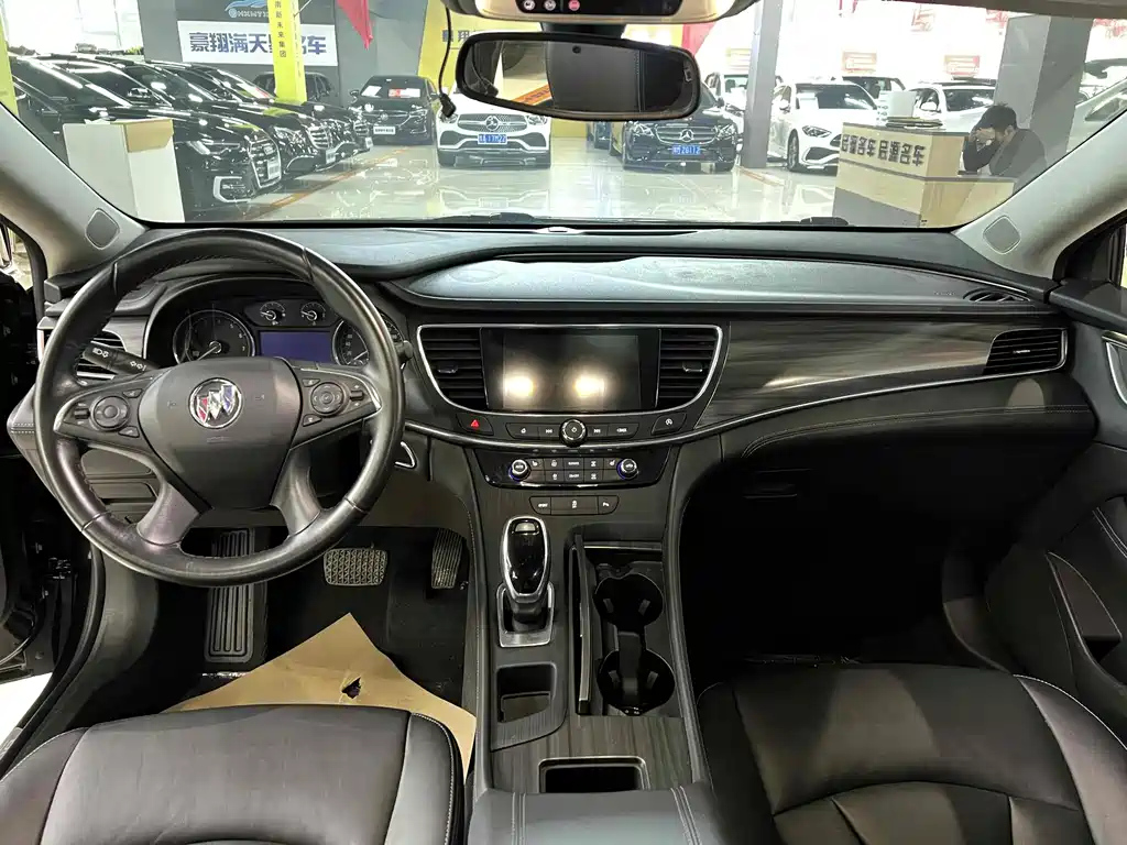 BUICK LACROSSE 2022