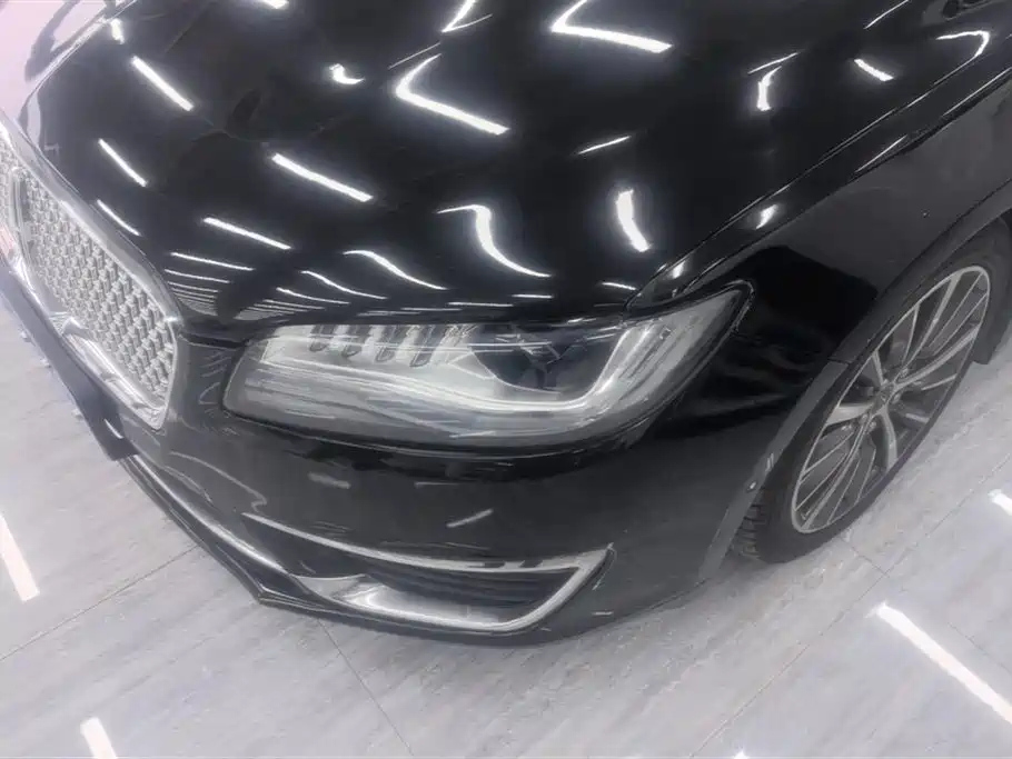 LINCOLN MKZ 2019