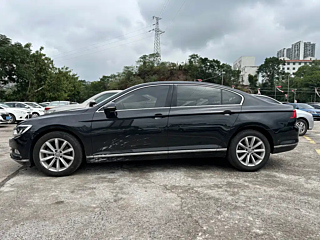 VOLKSWAGEN MAGOTAN 2019