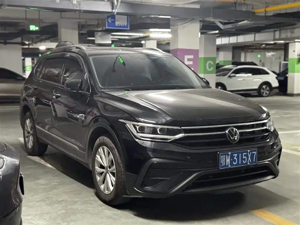 VOLKSWAGEN TIGUAN L 2024