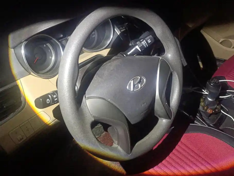 HYUNDAI ELANTRA 2014