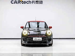 MINI JCW  2018