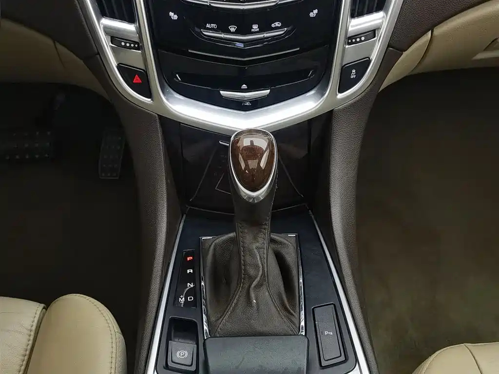 CADILLAC SRX 2014
