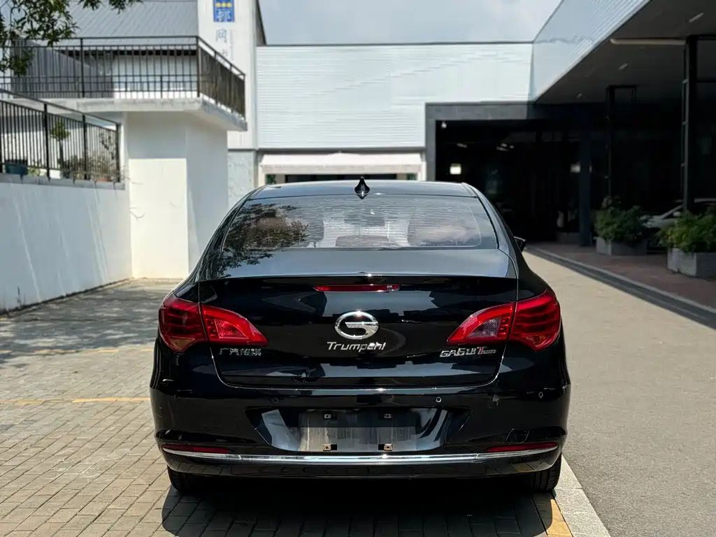 TRUMPCHI GA6 2015