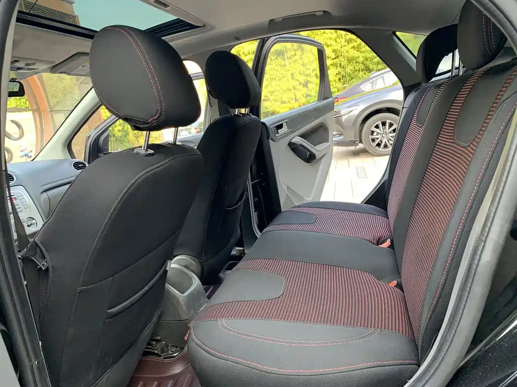FORD FOCUS 2013