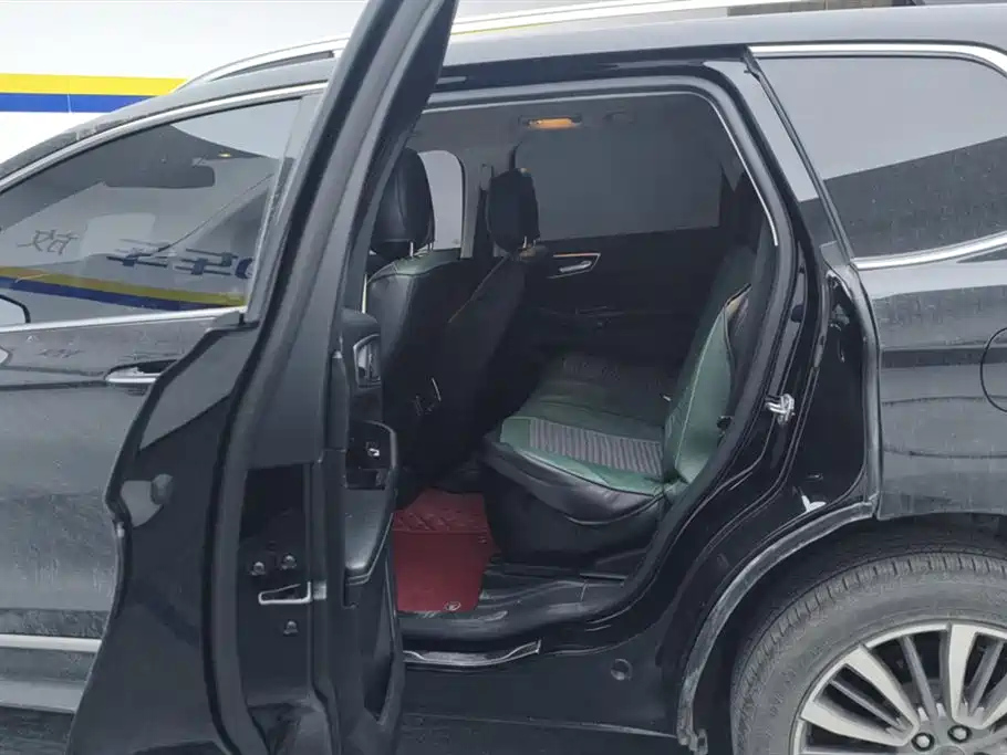 FORD EDGE 2021