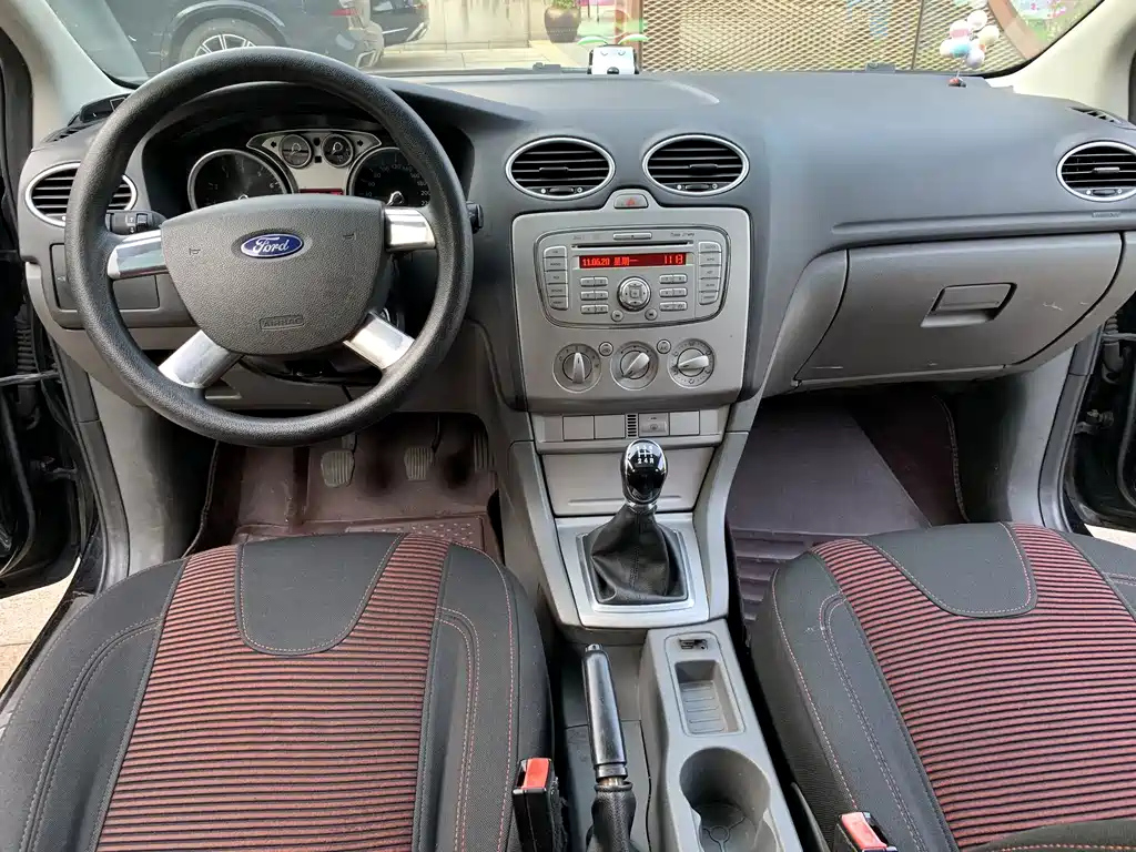 FORD FOCUS 2013