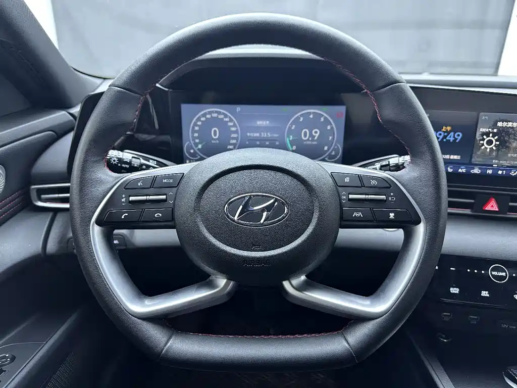 HYUNDAI ELANTRA 2023
