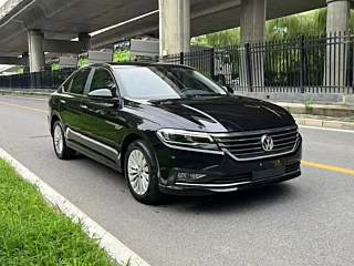 VOLKSWAGEN LAVIDA  2019