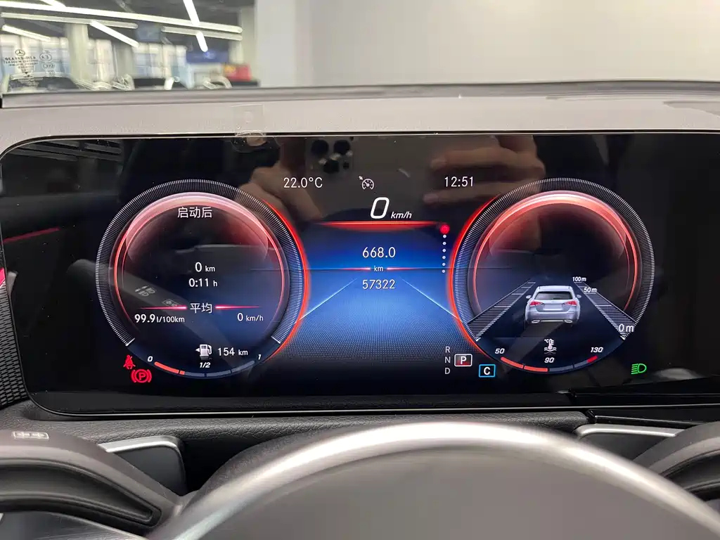 MERCEDES BENZ GLB 2021