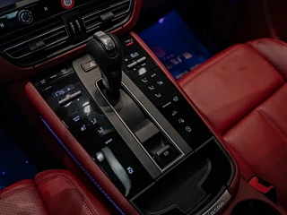 PORSCHE MACAN 2022 YEAR MACAN 2.0T 2022