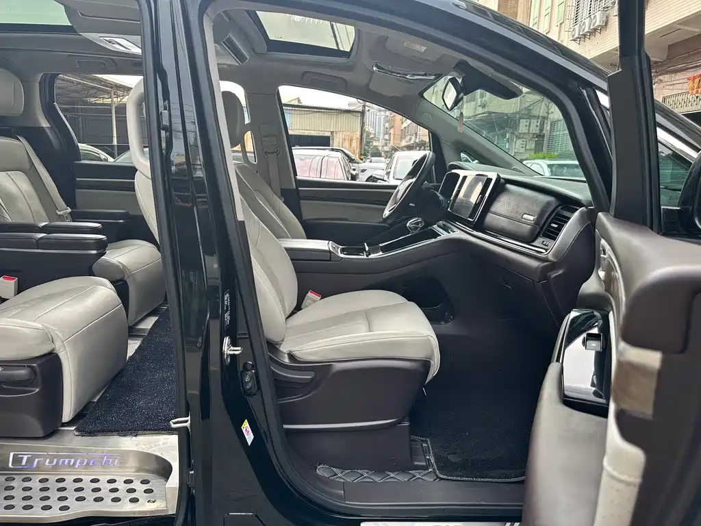 TRUMPCHI M8 2022