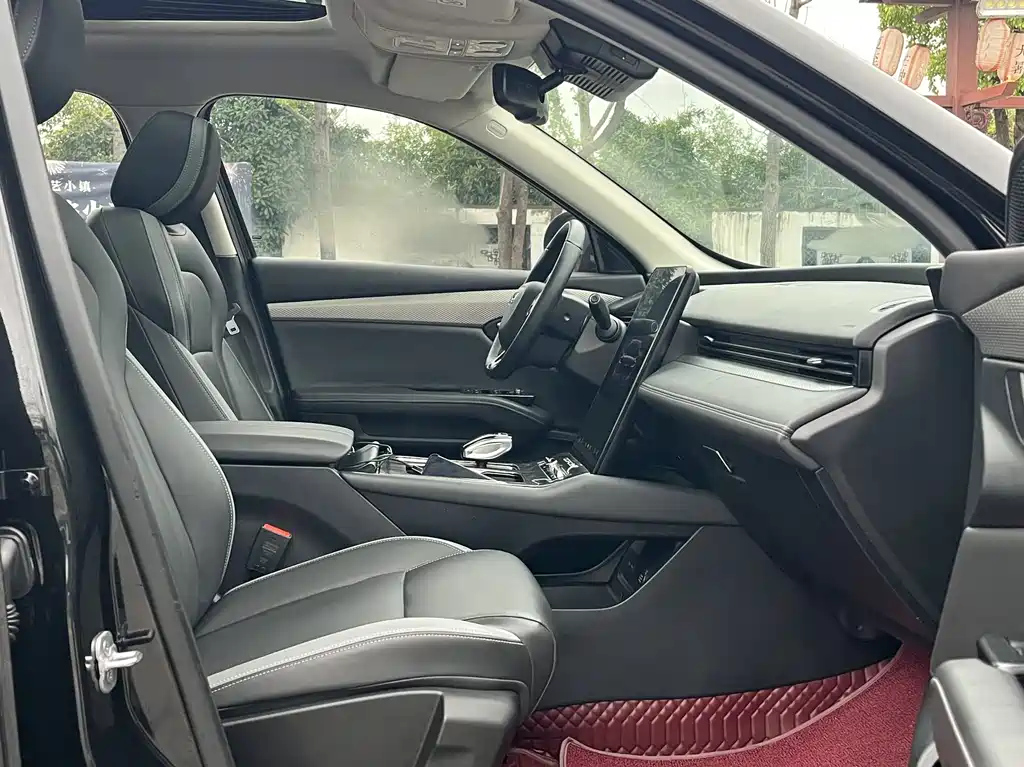 QOROS 7 2020