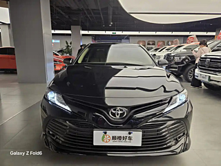 TOYOTA CAMRY 2018