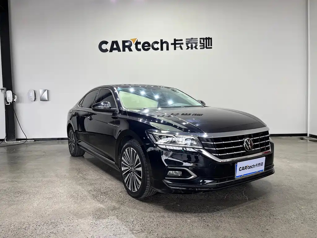 VOLKSWAGEN PASSAT 2021