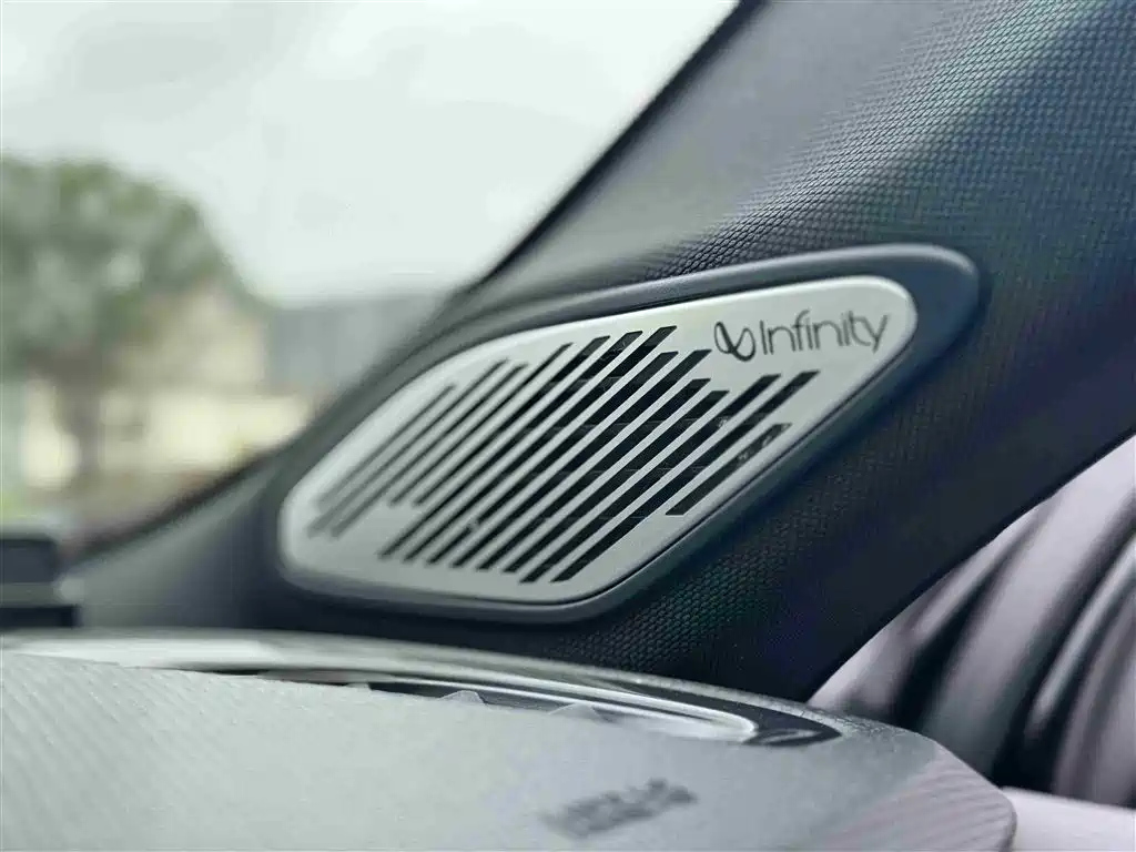 LYNK&CO 02 HATCHBACK 2022